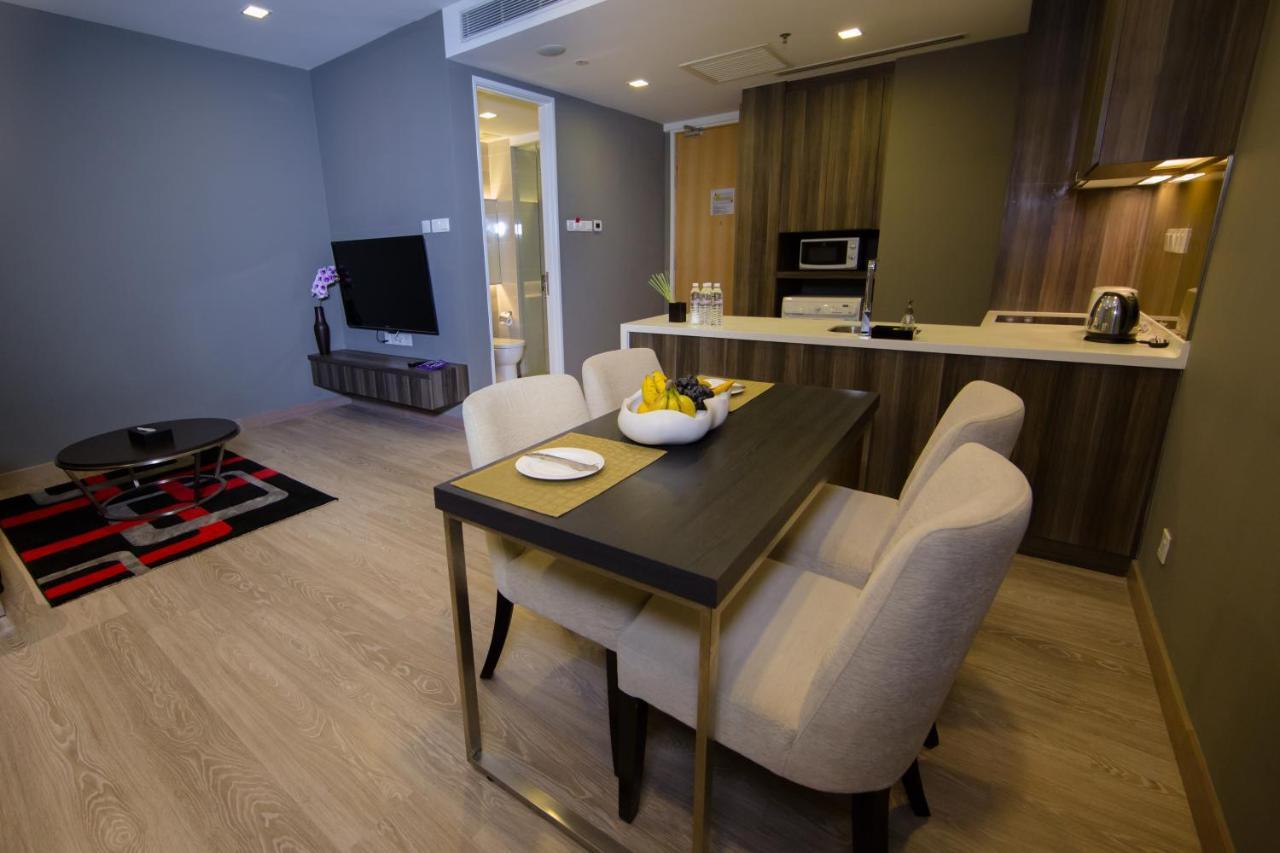 Ramada Suites By Wyndham Kuala Lumpur City Centre Eksteriør billede