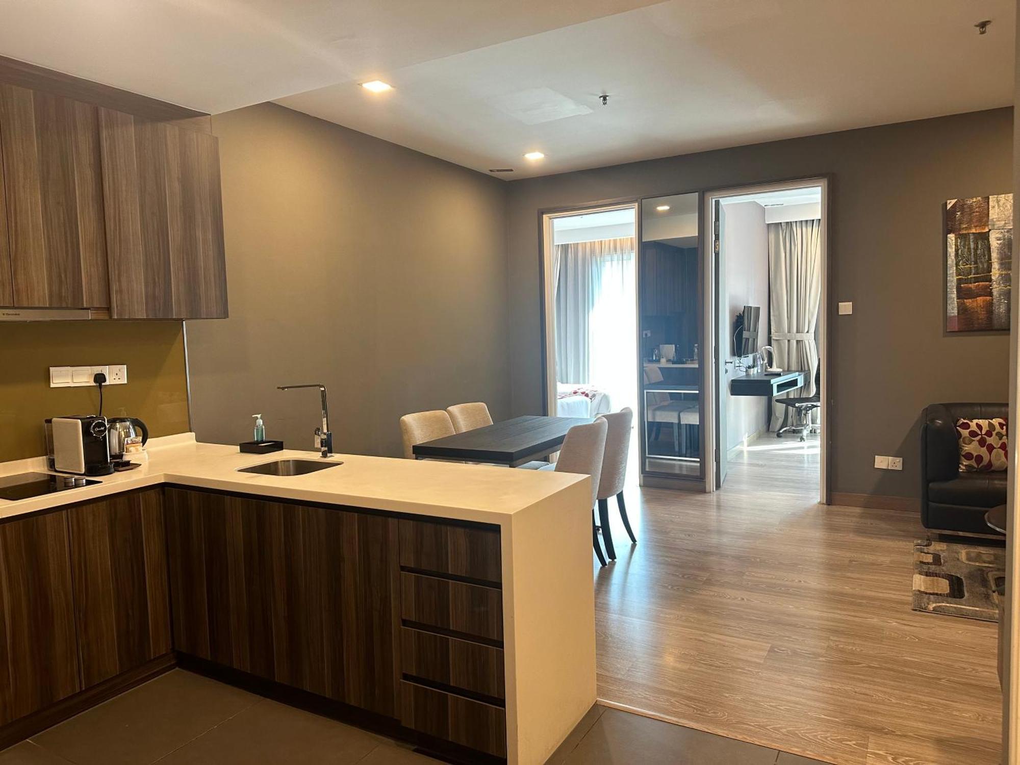Ramada Suites By Wyndham Kuala Lumpur City Centre Eksteriør billede