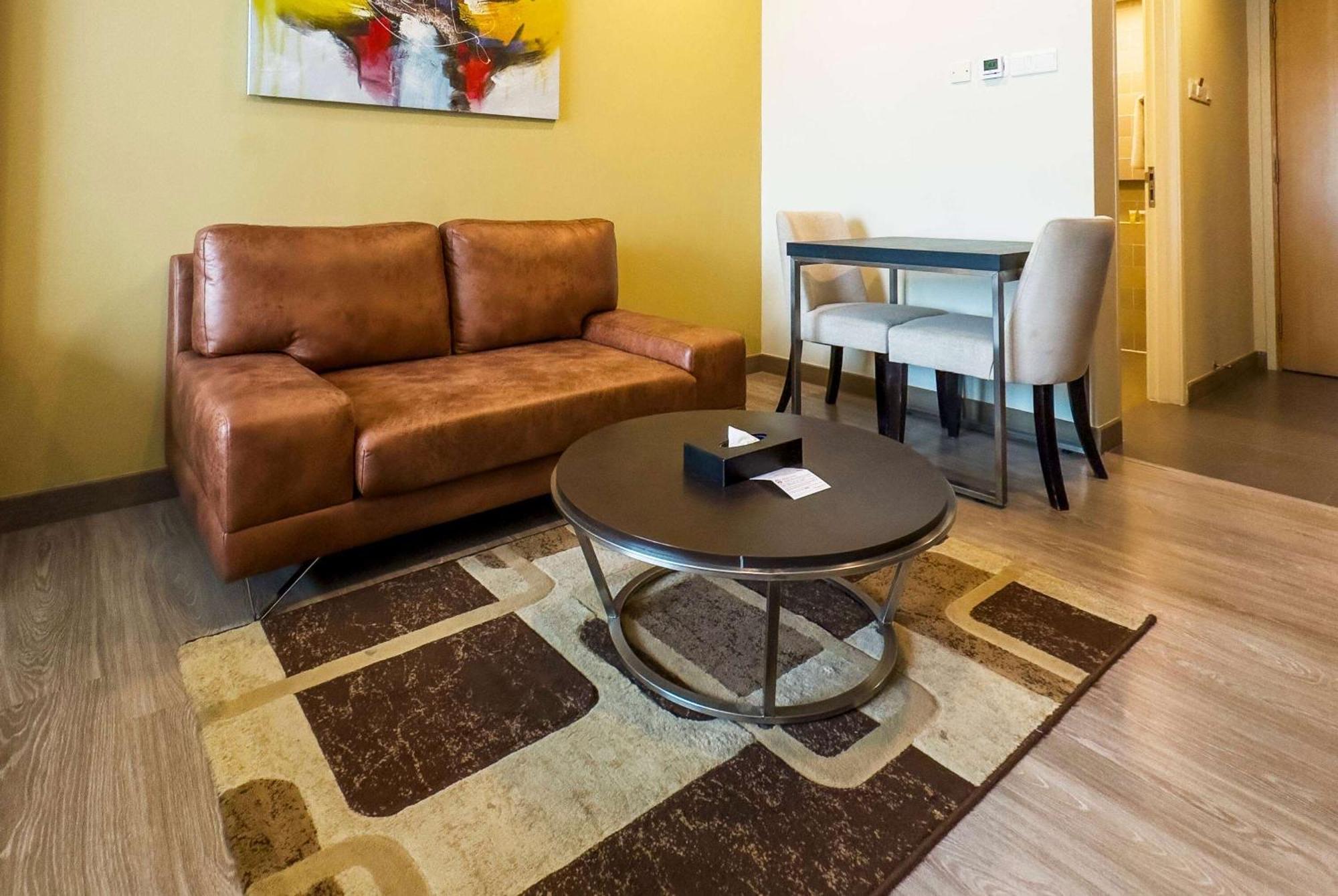 Ramada Suites By Wyndham Kuala Lumpur City Centre Eksteriør billede