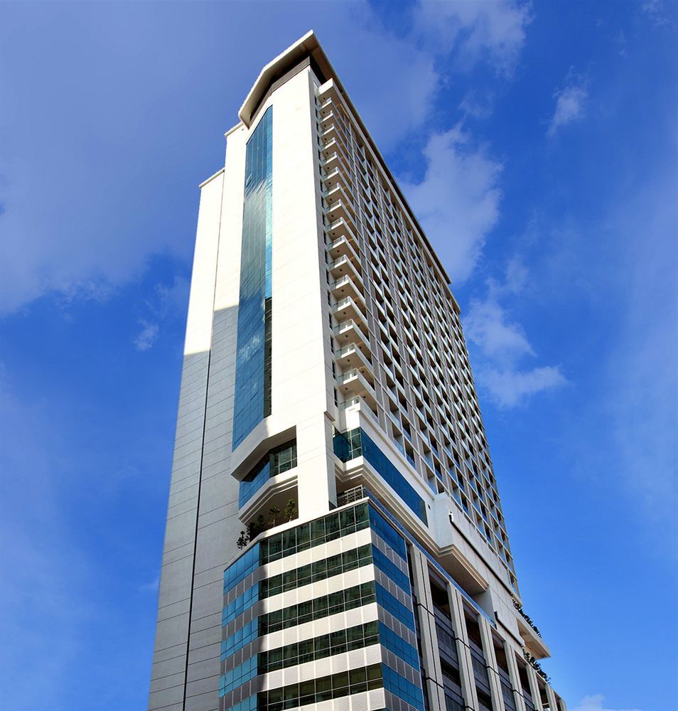 Ramada Suites By Wyndham Kuala Lumpur City Centre Eksteriør billede